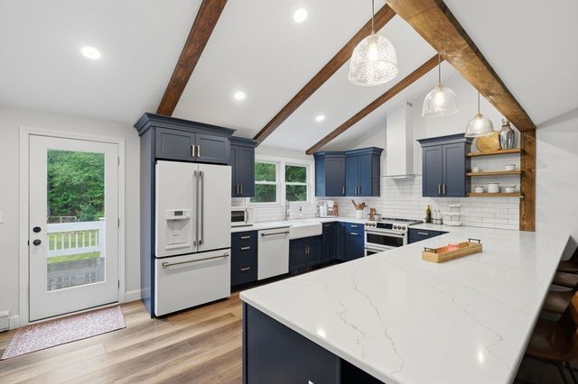 74 North Street, Bellingham, MA 02019