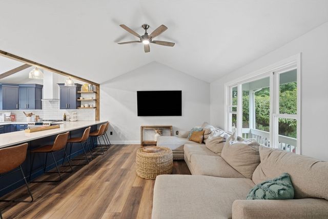 74 North Street, Bellingham, MA 02019