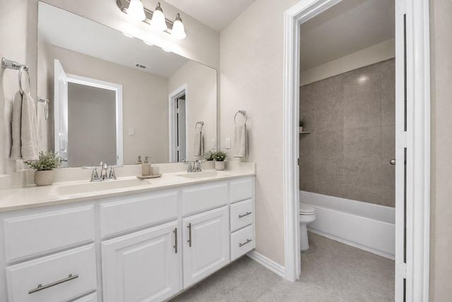18114 Glenlyon Drive, Richmond, TX 77407