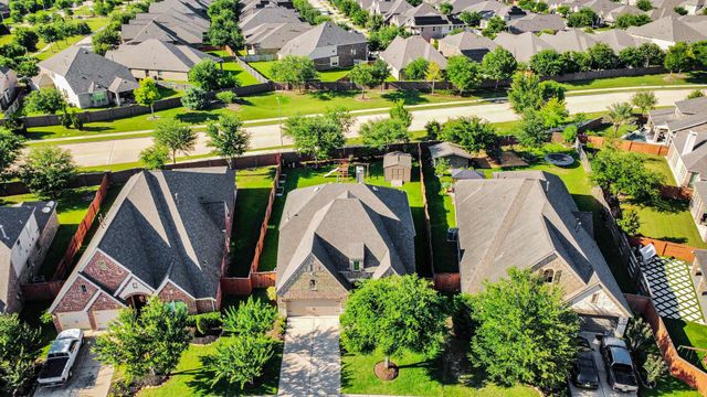 18114 Glenlyon Drive, Richmond, TX 77407