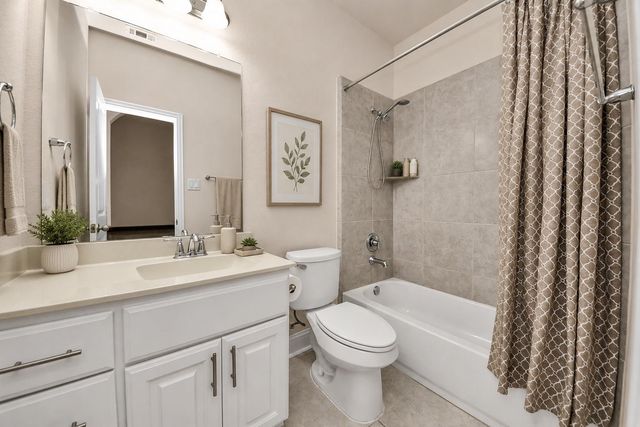 18114 Glenlyon Drive, Richmond, TX 77407