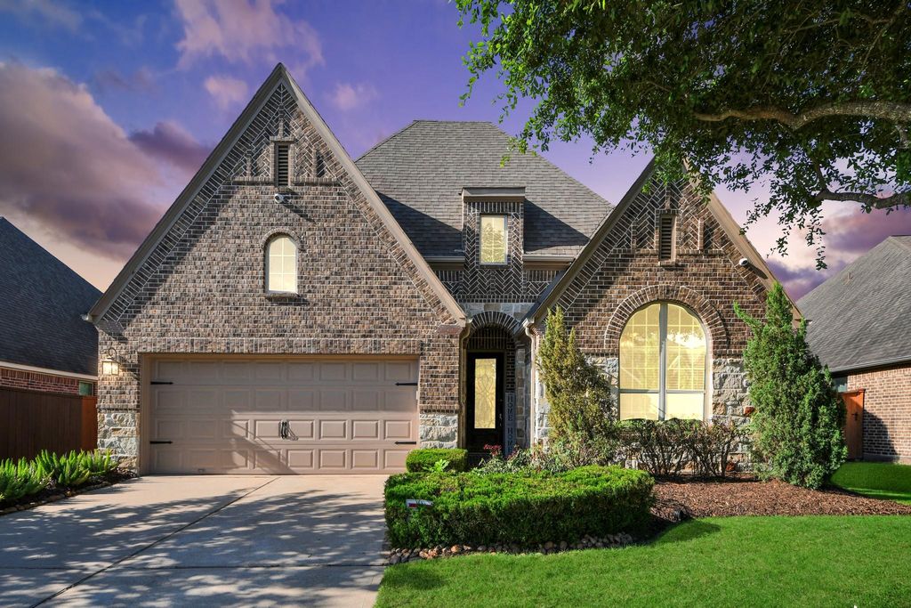 18114 Glenlyon Drive, Richmond, TX 77407