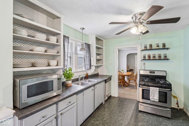433 N Centennial Street, Indianapolis, IN 46222
