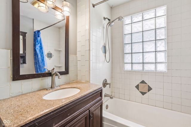 433 N Centennial Street, Indianapolis, IN 46222