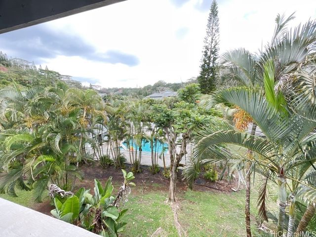 95-532 Wikao Street E304, Mililani, HI 96789