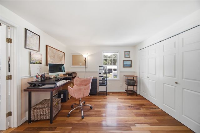78 Riverside Drive, South Kingstown, RI 02879