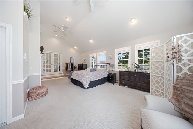 78 Riverside Drive, South Kingstown, RI 02879