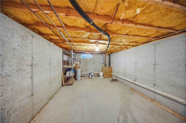 78 Riverside Drive, South Kingstown, RI 02879