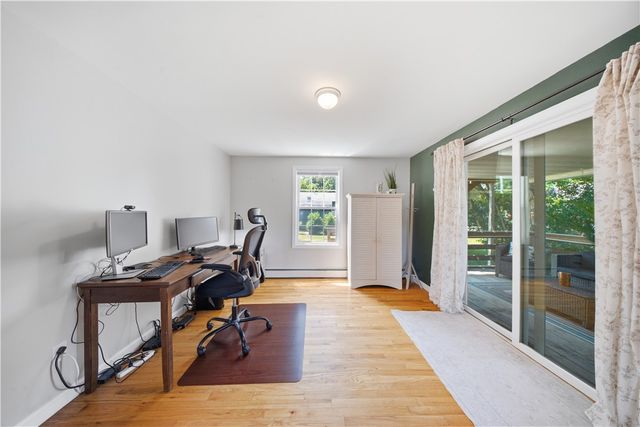 78 Riverside Drive, South Kingstown, RI 02879