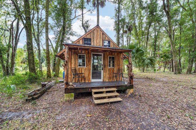 19189 N US HIGHWAY 301, Citra, FL 32113