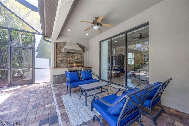 9234 Veneto PL, Naples, FL 34113