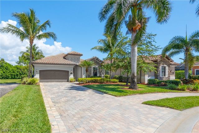 9234 Veneto PL, Naples, FL 34113