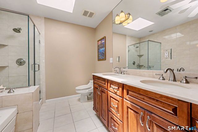 2539 Bedford Street 34C, Stamford, CT 06905
