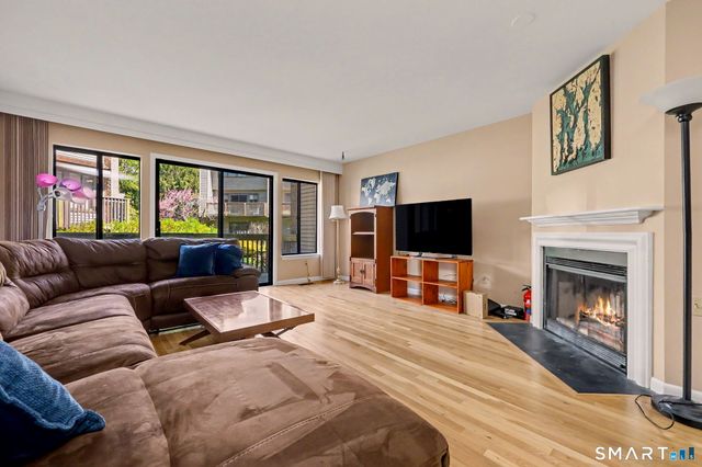 2539 Bedford Street 34C, Stamford, CT 06905