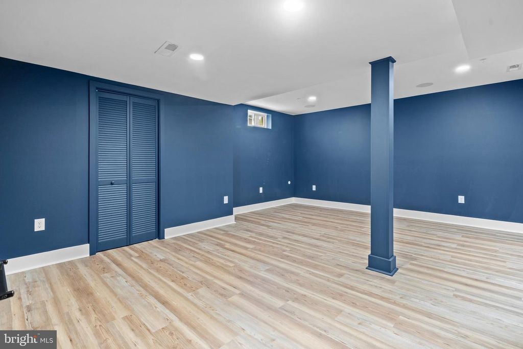 4322 SHAKESPEARE CIR, White Plains, MD 20695