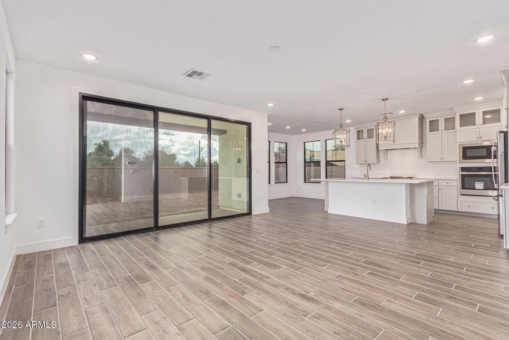 2451 W LOS ARBOLES Place, Chandler, AZ 85224 — photo 2