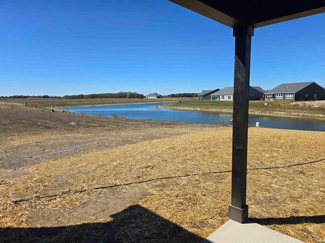 5248 Fair Creek Run, Fort Wayne, IN 46818