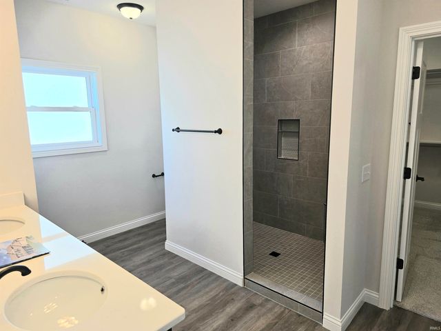 5248 Fair Creek Run, Fort Wayne, IN 46818