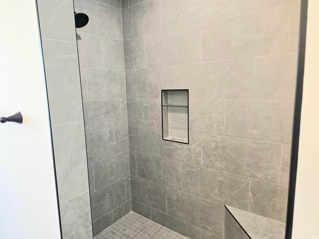 5248 Fair Creek Run, Fort Wayne, IN 46818