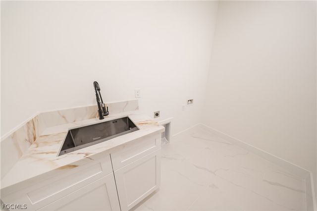 9035 E Broad CIR, Labelle, FL 33935