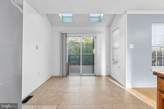 210 BELLWETHER CT, Newark, DE 19702