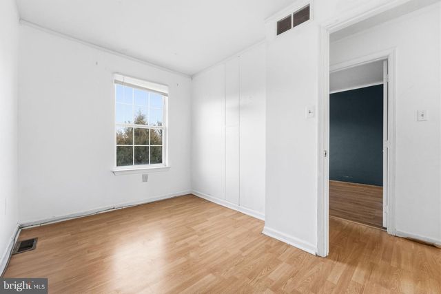 210 BELLWETHER CT, Newark, DE 19702