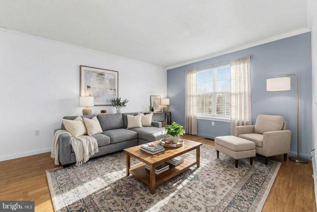 210 BELLWETHER CT, Newark, DE 19702