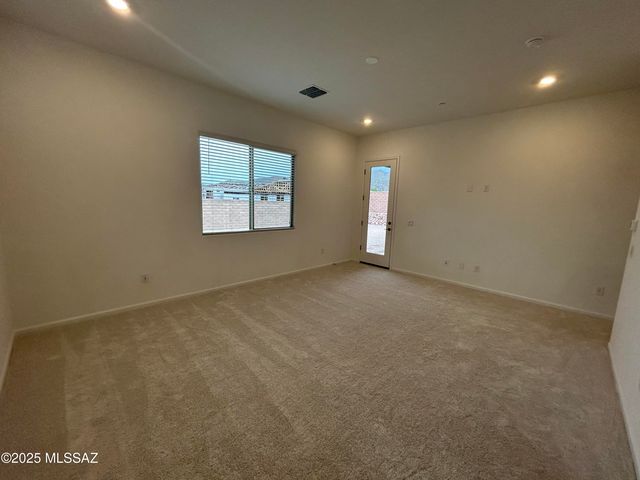 14005 N Crooked Creek Drive, Marana, AZ 85658