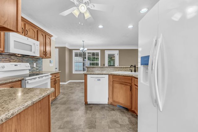 728 Winding Bluff Way, Clarksville, TN 37040