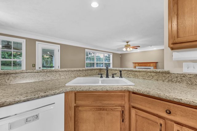 728 Winding Bluff Way, Clarksville, TN 37040