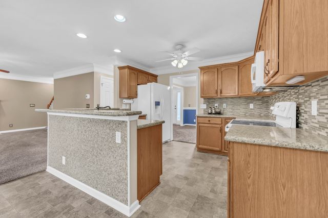 728 Winding Bluff Way, Clarksville, TN 37040