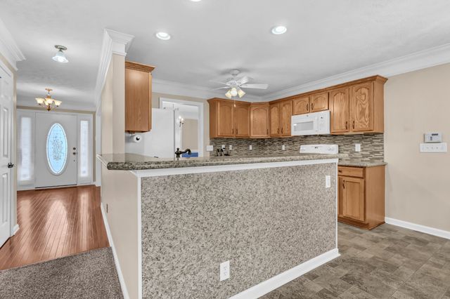 728 Winding Bluff Way, Clarksville, TN 37040