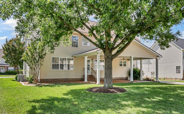 728 Winding Bluff Way, Clarksville, TN 37040