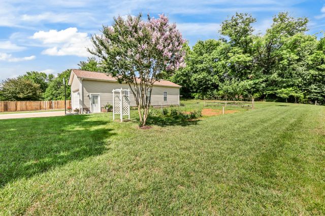 728 Winding Bluff Way, Clarksville, TN 37040