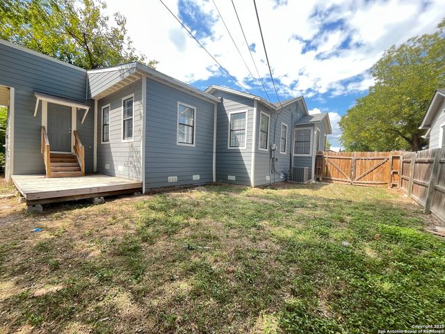 118 Leming, San Antonio, TX 78201