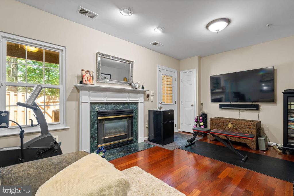2831 THICKETT WAY, Olney, MD 20832