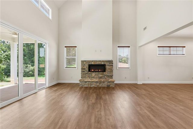 114 Grove Park Drive, Cornelia, GA 30531
