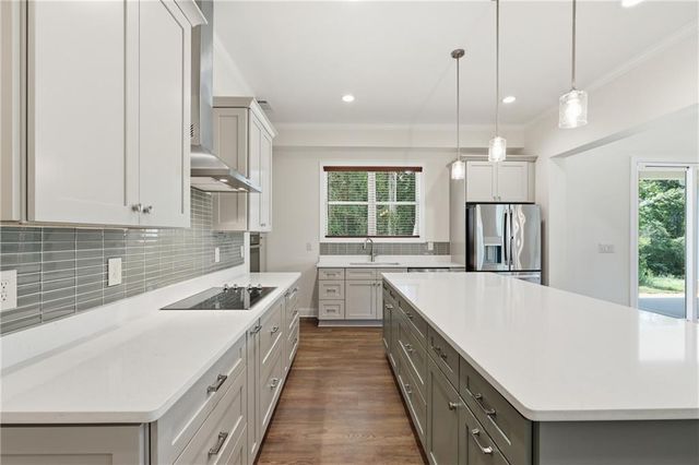 114 Grove Park Drive, Cornelia, GA 30531