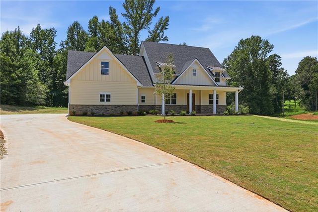 114 Grove Park Drive, Cornelia, GA 30531