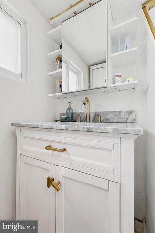 531 GREENWICH ST, Philadelphia, PA 19147
