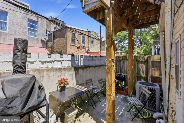 531 GREENWICH ST, Philadelphia, PA 19147
