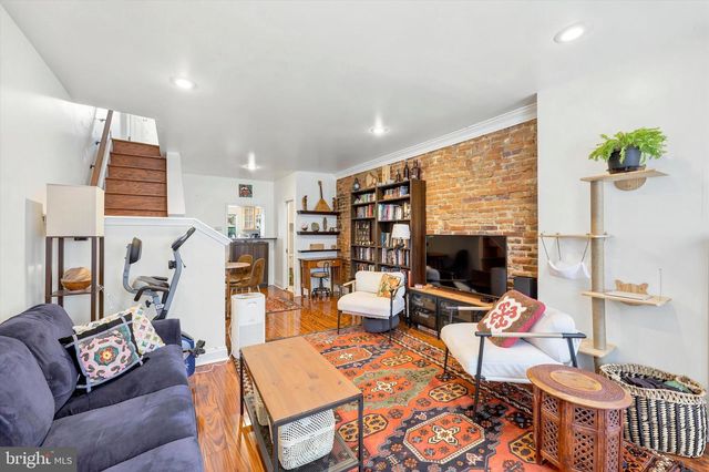 531 GREENWICH ST, Philadelphia, PA 19147