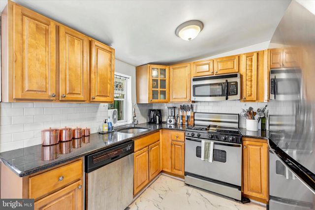 531 GREENWICH ST, Philadelphia, PA 19147