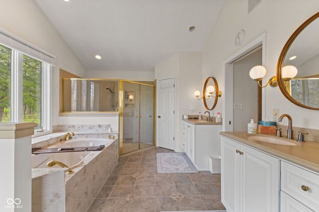 7050 Wildridge Drive, Indianapolis, IN 46256