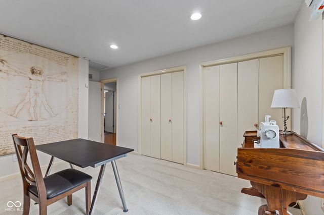 7050 Wildridge Drive, Indianapolis, IN 46256