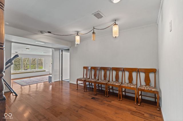 7050 Wildridge Drive, Indianapolis, IN 46256