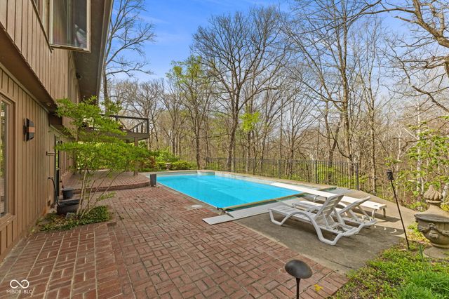 7050 Wildridge Drive, Indianapolis, IN 46256