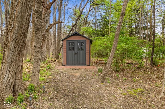 7050 Wildridge Drive, Indianapolis, IN 46256