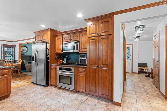 2859 ST ANN DRIVE, Green Bay, WI 54311