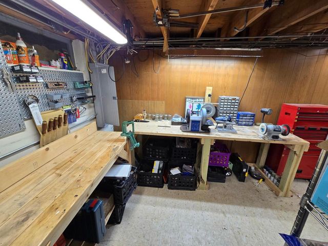 2859 ST ANN DRIVE, Green Bay, WI 54311